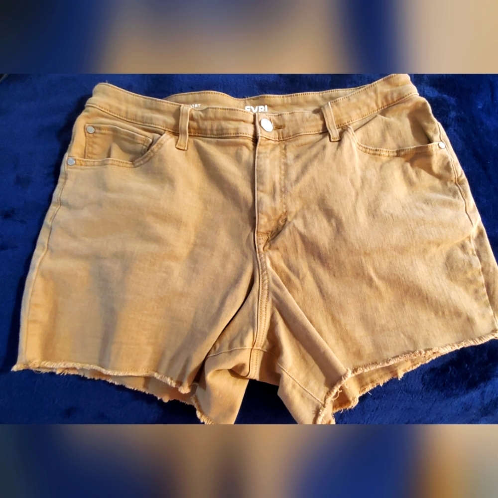 EVRI Womens Denim Shorts Sz 16W